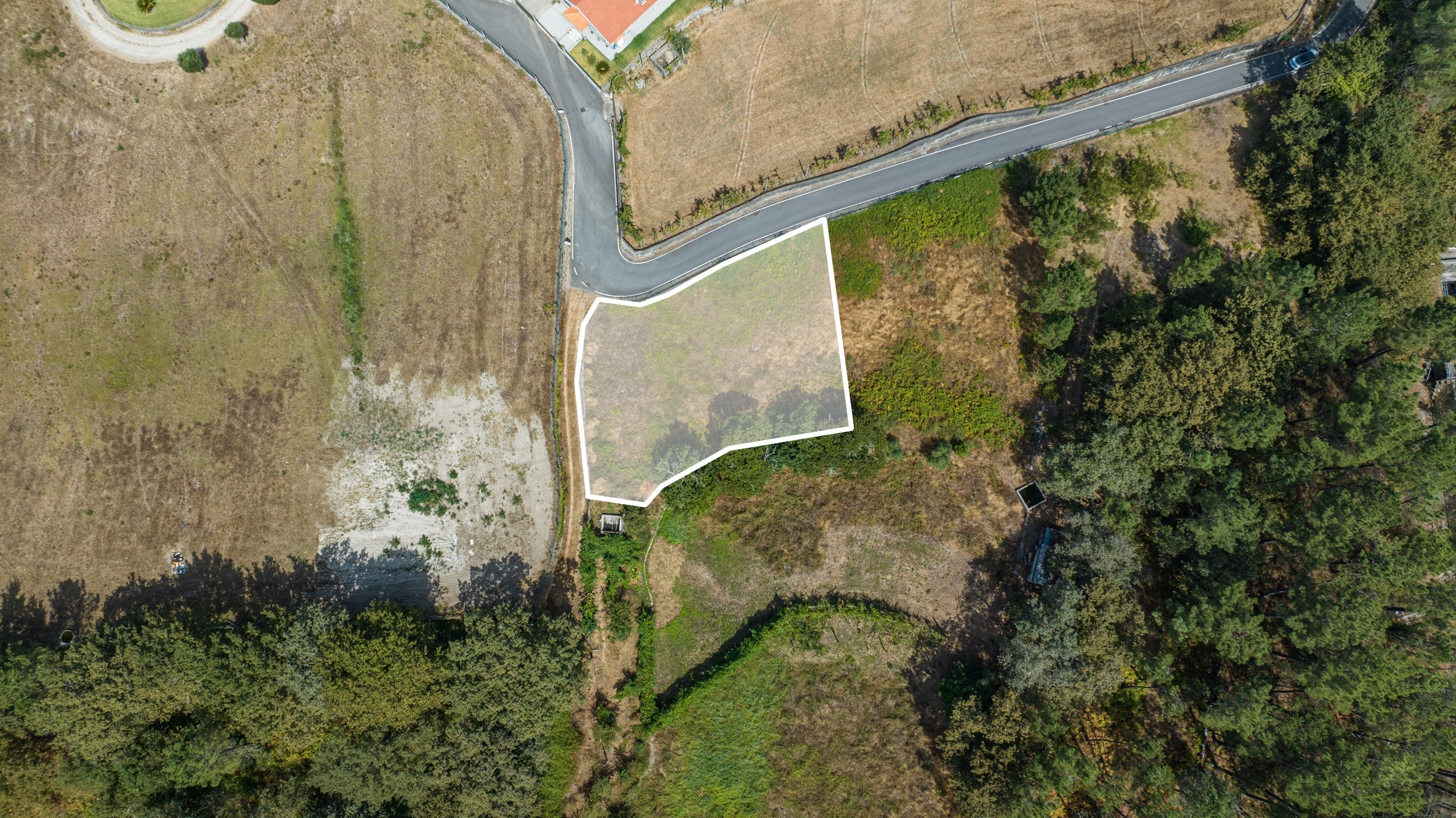 Terreno em travassos 4